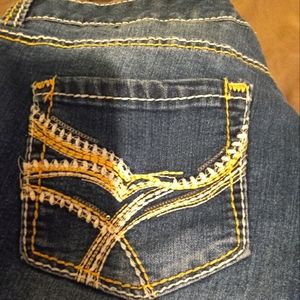 Maurices Plus Size CAPRI style StoneWash Boot Cut Jeans Size 20